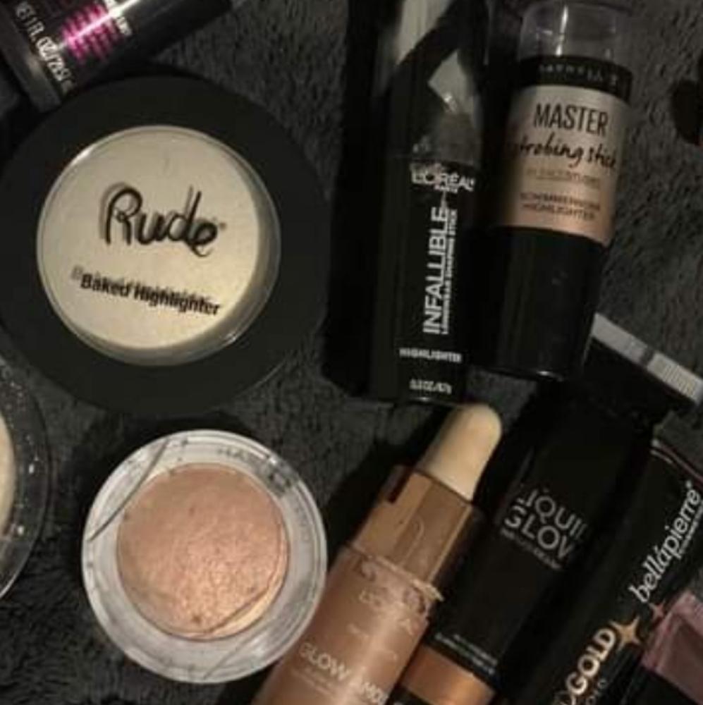 Makeup lot